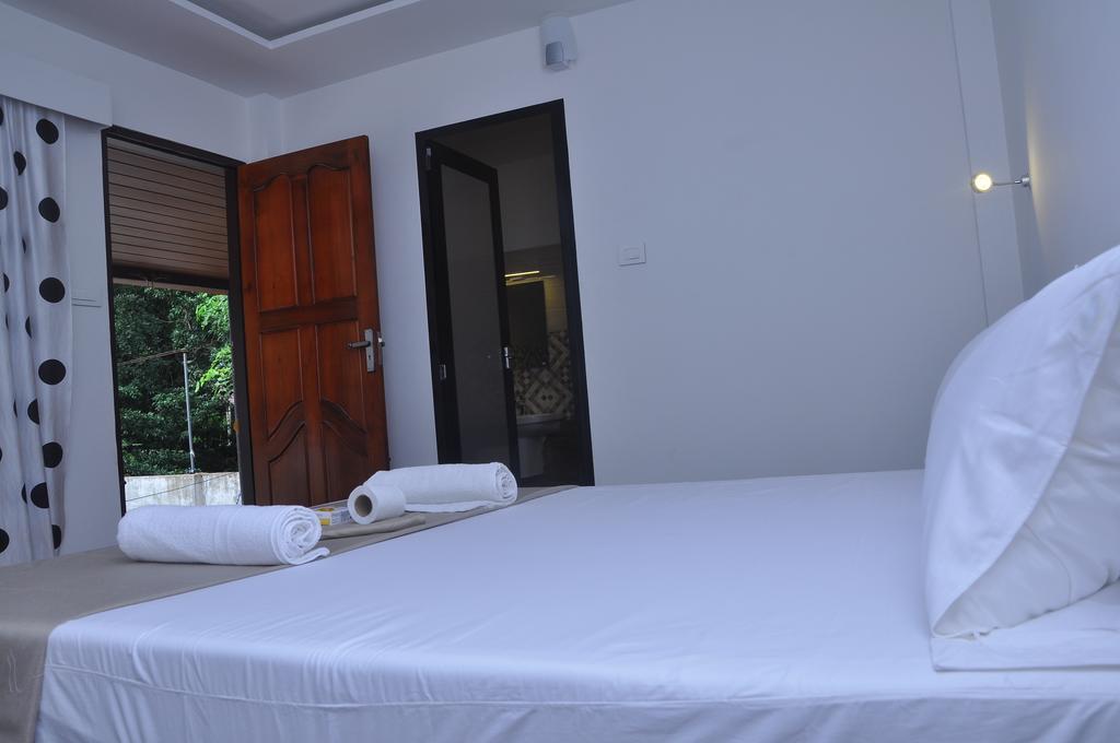 מאראריקולם Marari Beach Pearl Homestay מראה חיצוני תמונה